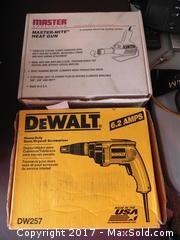DeWalt Heavy Duty Screwdriver And Heat Gun - A