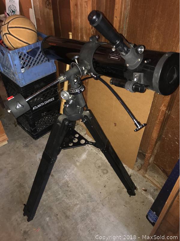 celestron newtonian 4.5 telescope